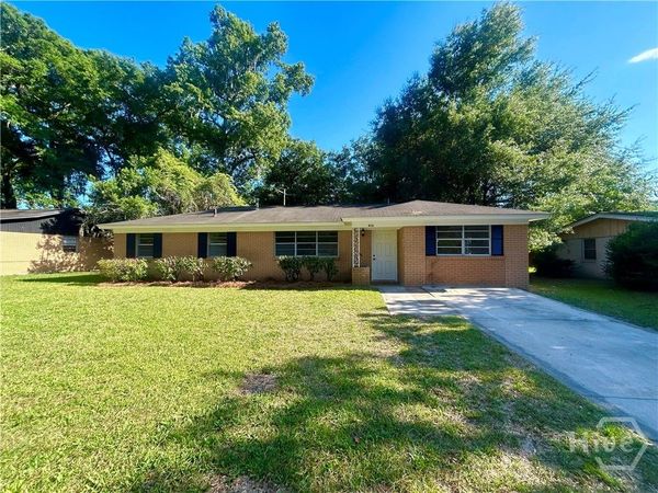 413 Barnhill Drive , Savannah, GA 31406