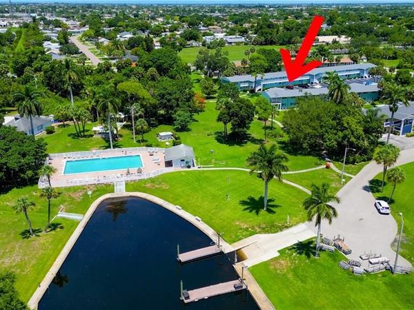 1215 Tropic TER , NORTH FORT MYERS, FL 33903