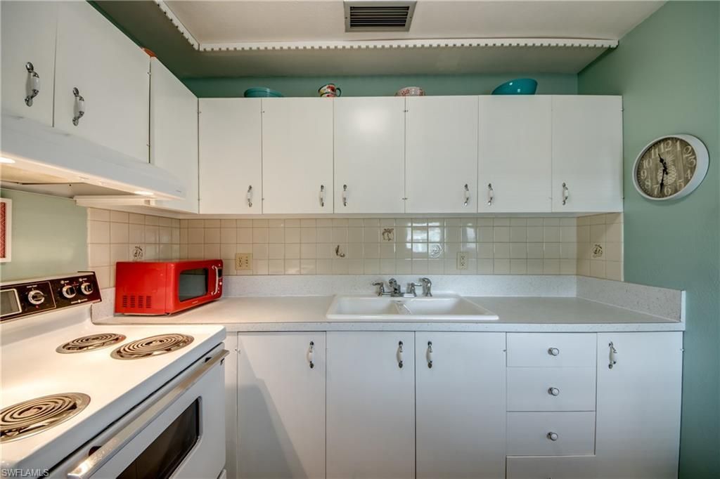 1215 Tropic Ter , North Fort Myers, FL 33903 Photo