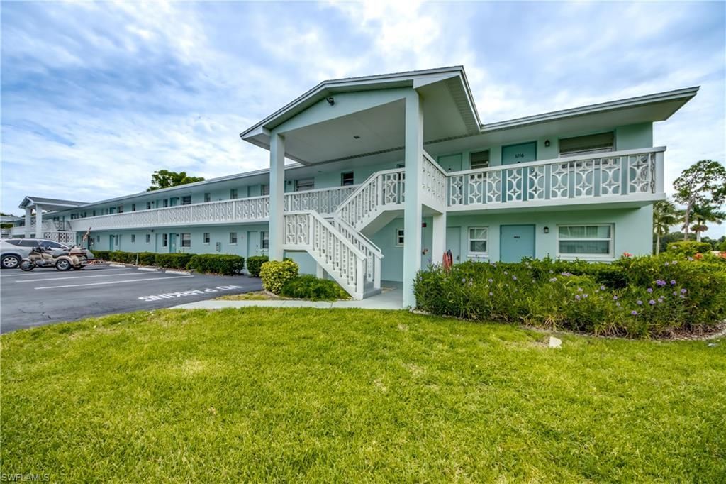 1215 Tropic Ter , North Fort Myers, FL 33903 Photo