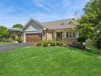 318 E Sunnyside Avenue, Libertyville, IL 60048 primary photo