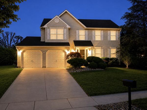 63 LARKSPUR CIRCLE , SICKLERVILLE, NJ 08081