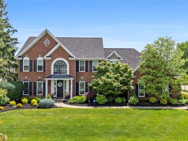 2979 Forest Lake Drive , Westlake, OH 44145