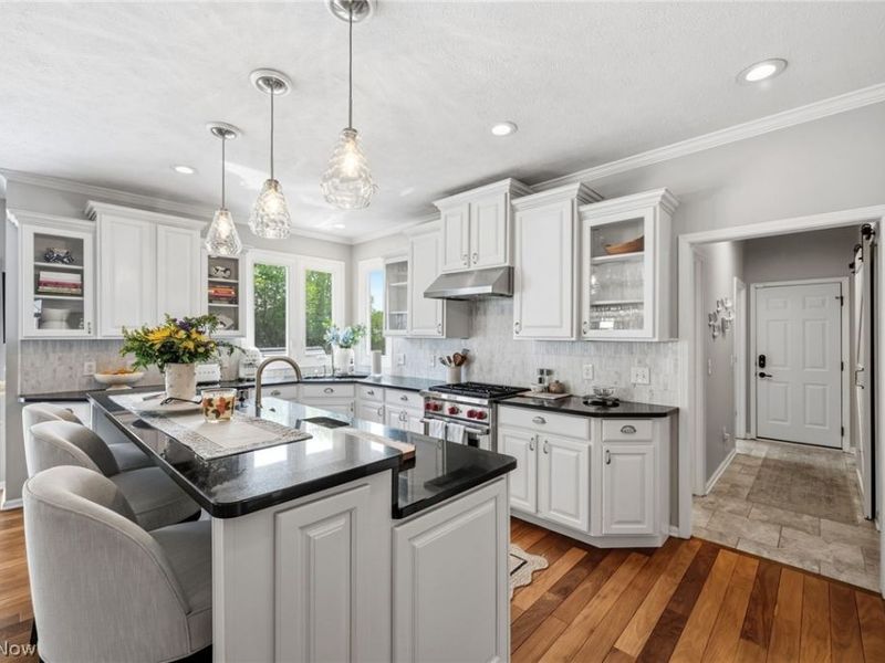 2979 Forest Lake Drive, Westlake, OH 44145 Photo 13