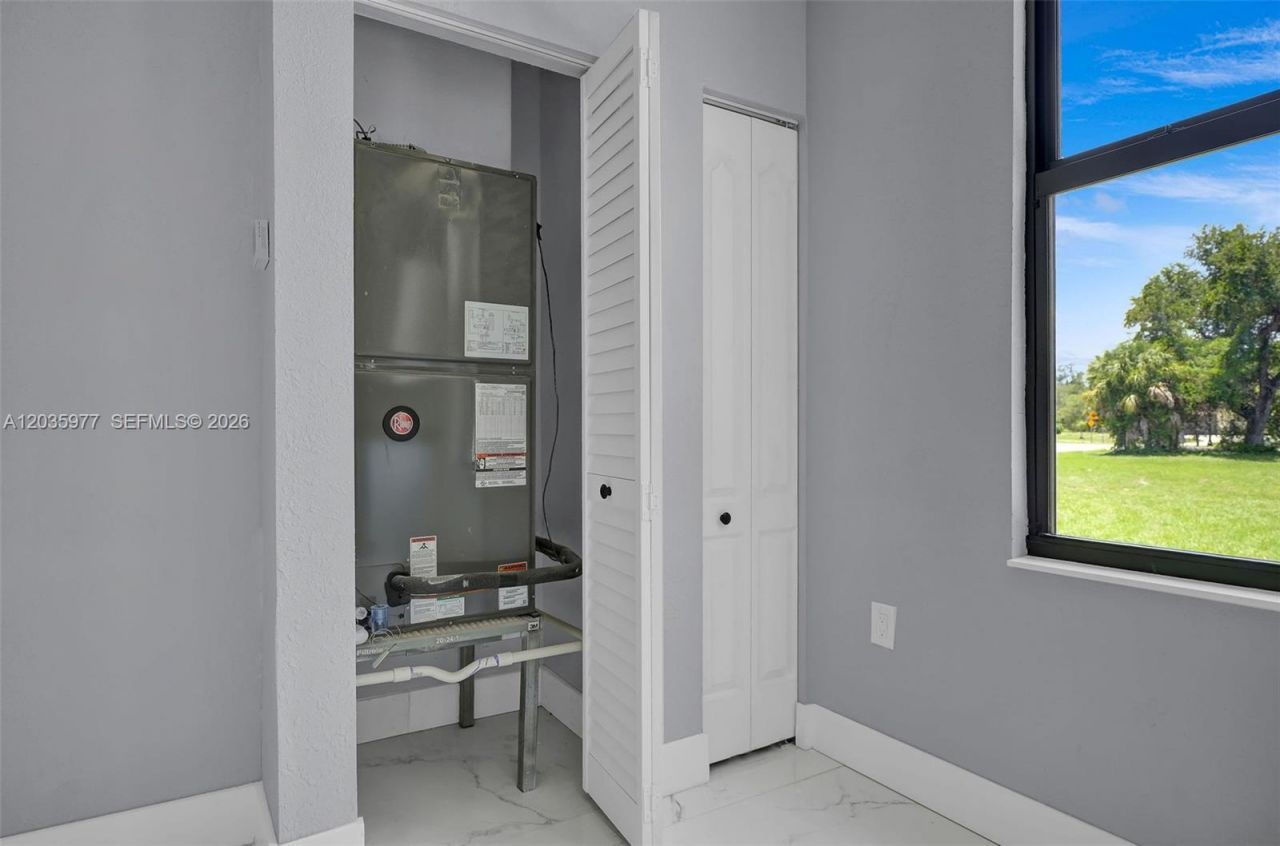 3221 Edgewood, Fort Myers, FL 33916 Photo