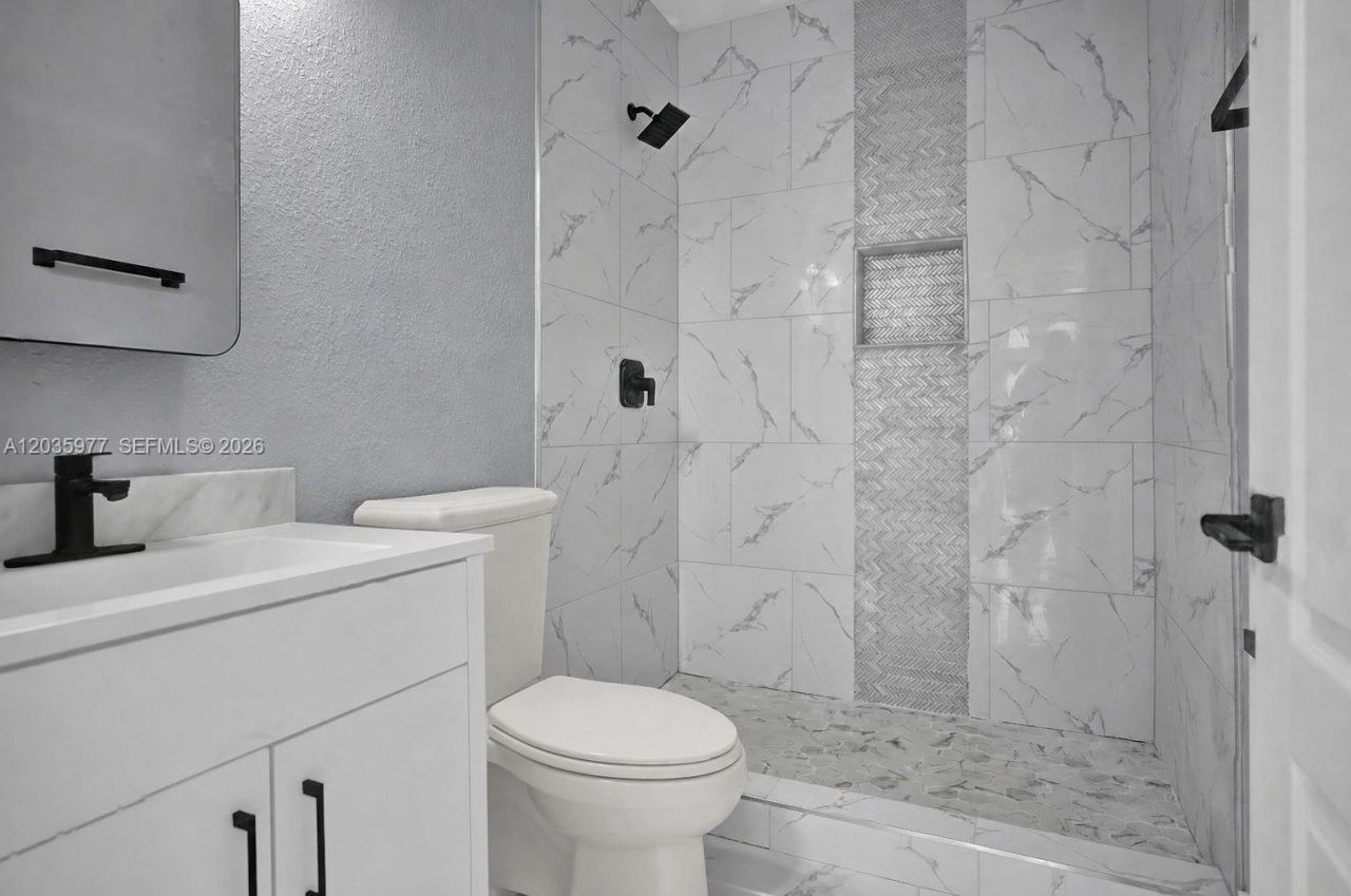 3221 Edgewood, Fort Myers, FL 33916 Photo