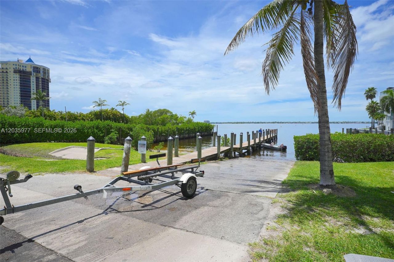 3221 Edgewood, Fort Myers, FL 33916 Photo