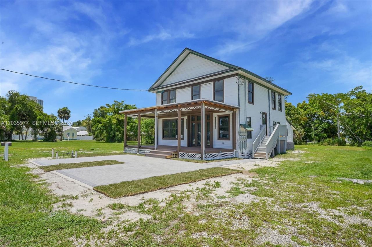 3221 Edgewood, Fort Myers, FL 33916 Photo
