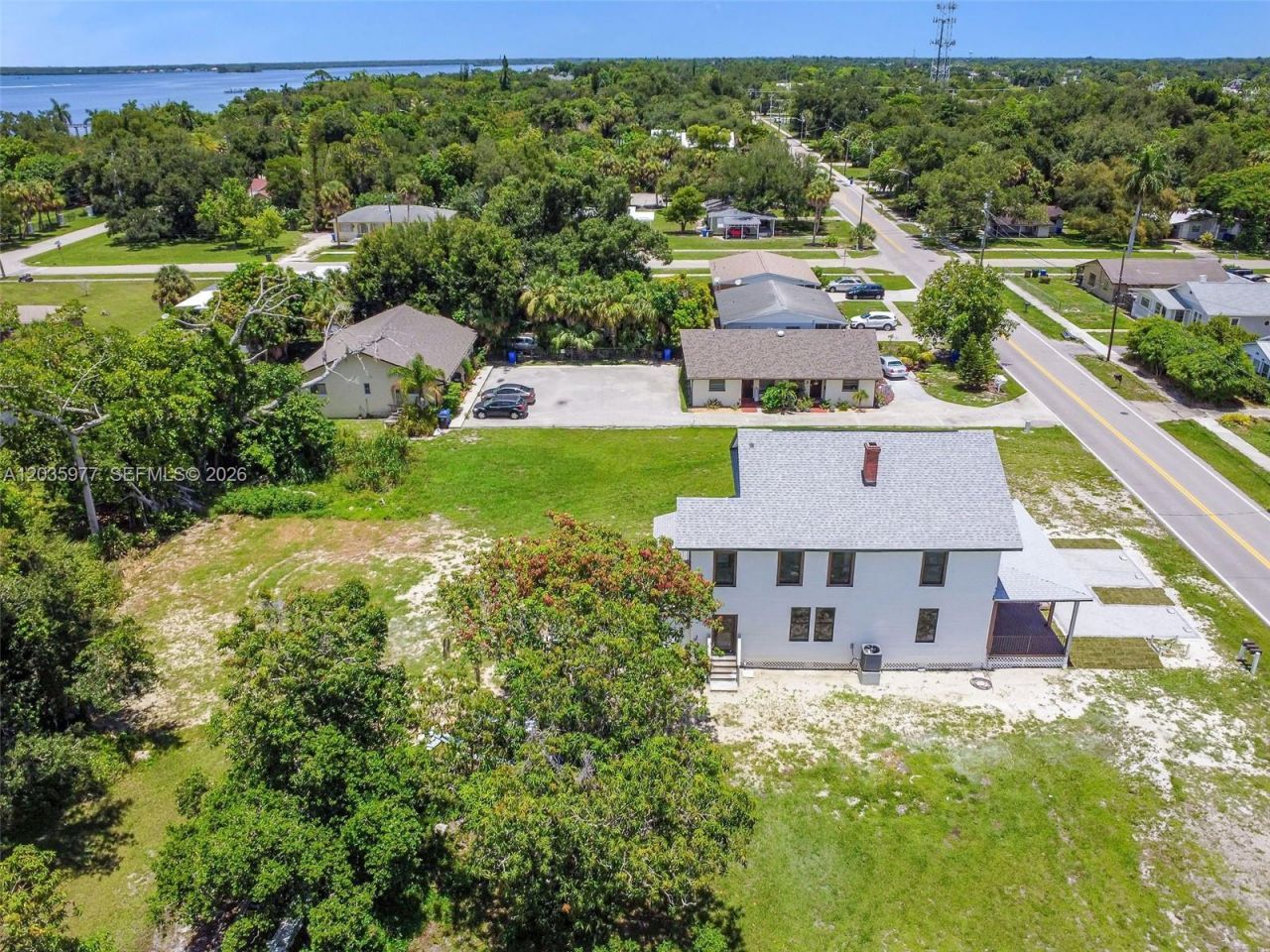 3221 Edgewood, Fort Myers, FL 33916 Photo