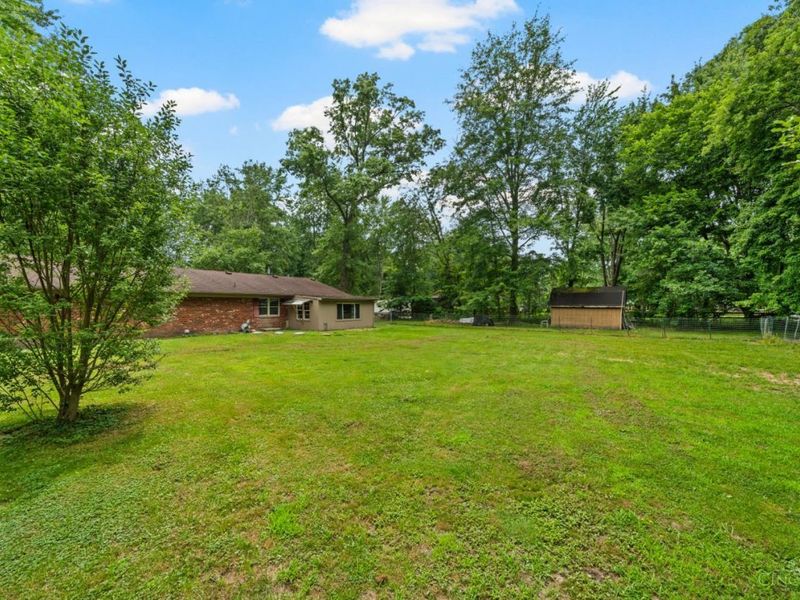 304 Oakwood Lane, Goshen Twp, OH 45122 Photo 6