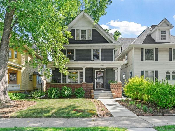 1028 Ashland Avenue , Saint Paul, MN 55104