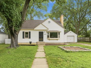 6114 Dupont Avenue N, Brooklyn Center, MN 55430