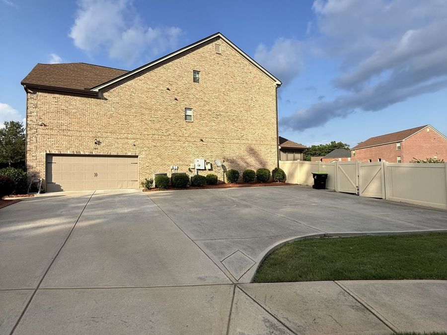 Property Image 62