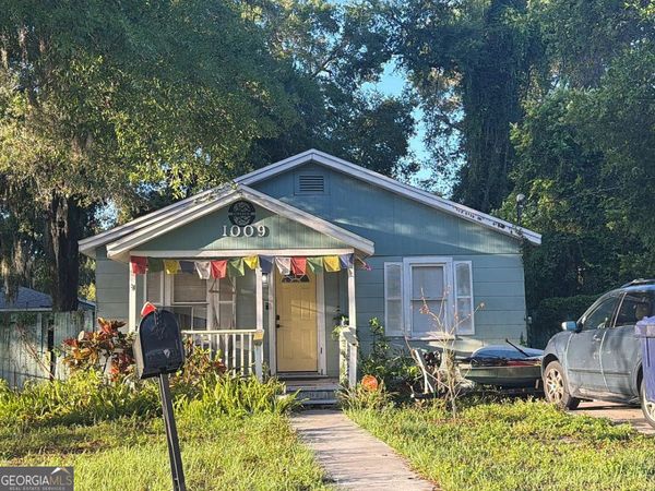 1009 E North Bay Street, Tampa, FL 33603
