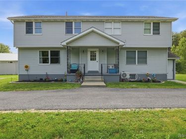 7041 Clinton Street , Unit 1, Elma, NY 14059