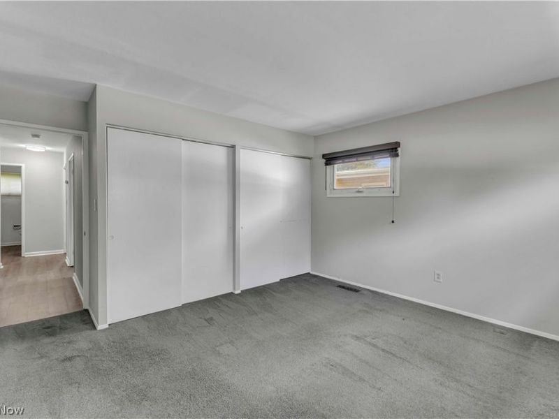 6674 Newbury Lane, Cleveland, OH 44130 Photo 20