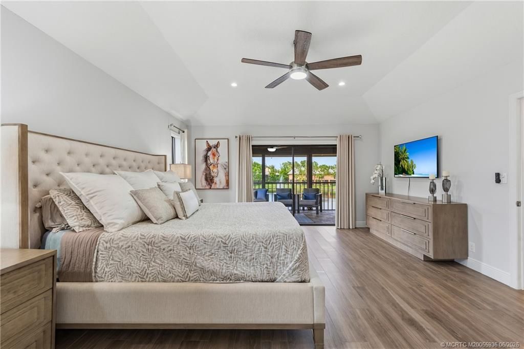 164 SE Crestwood Circle, Unit 8-64, Stuart, FL 34997 Photo