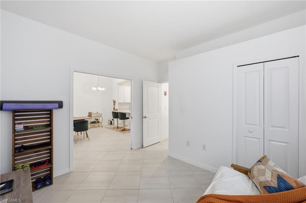 2584 Vine Ave, Naples, FL 34120 Photo