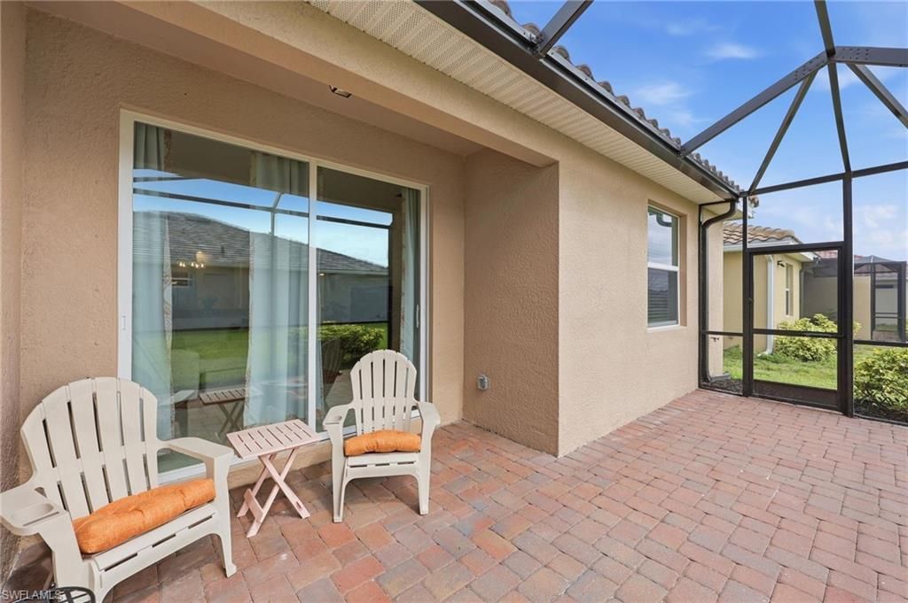 2584 Vine Ave, Naples, FL 34120 Photo