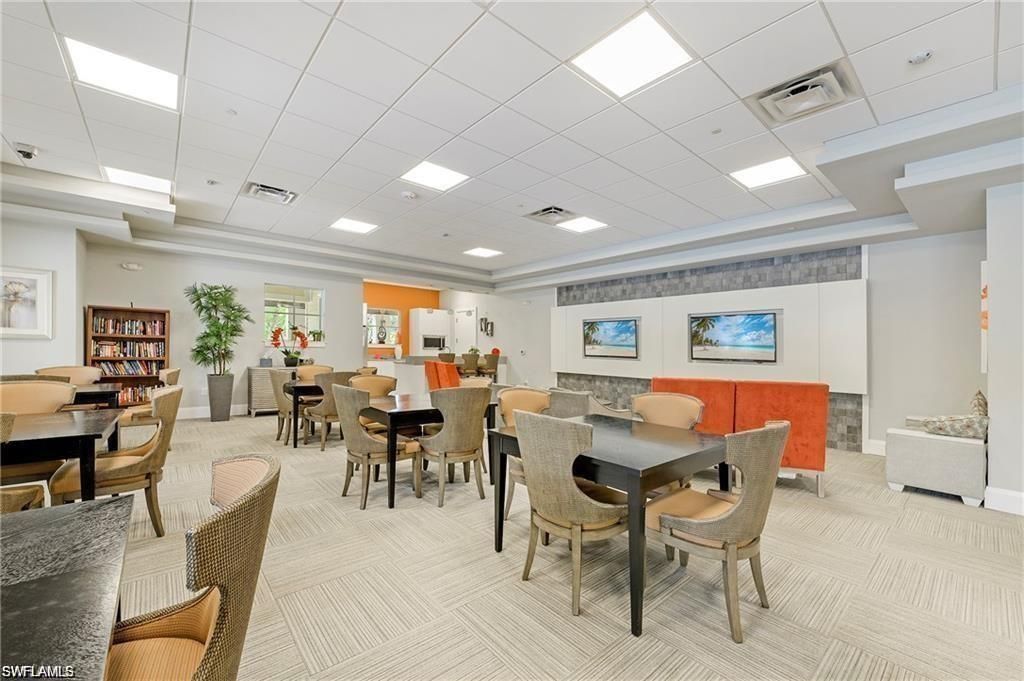 2584 Vine Ave, Naples, FL 34120 Photo