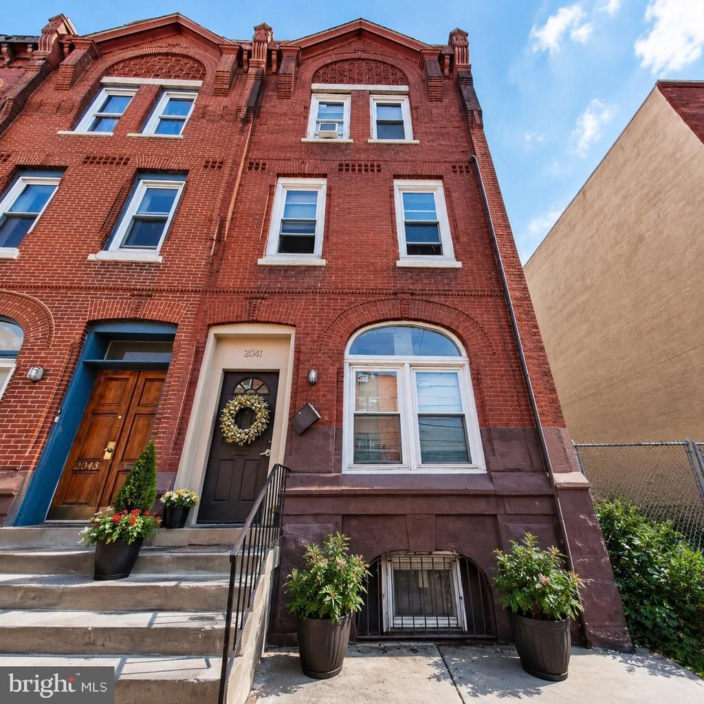 2041 N 15th Street , Philadelphia, PA 19121 Main Photo