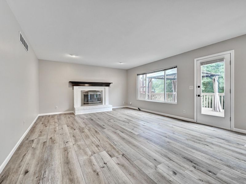 1461 Whispering Pines Drive, Hebron, KY 41048 Photo 8