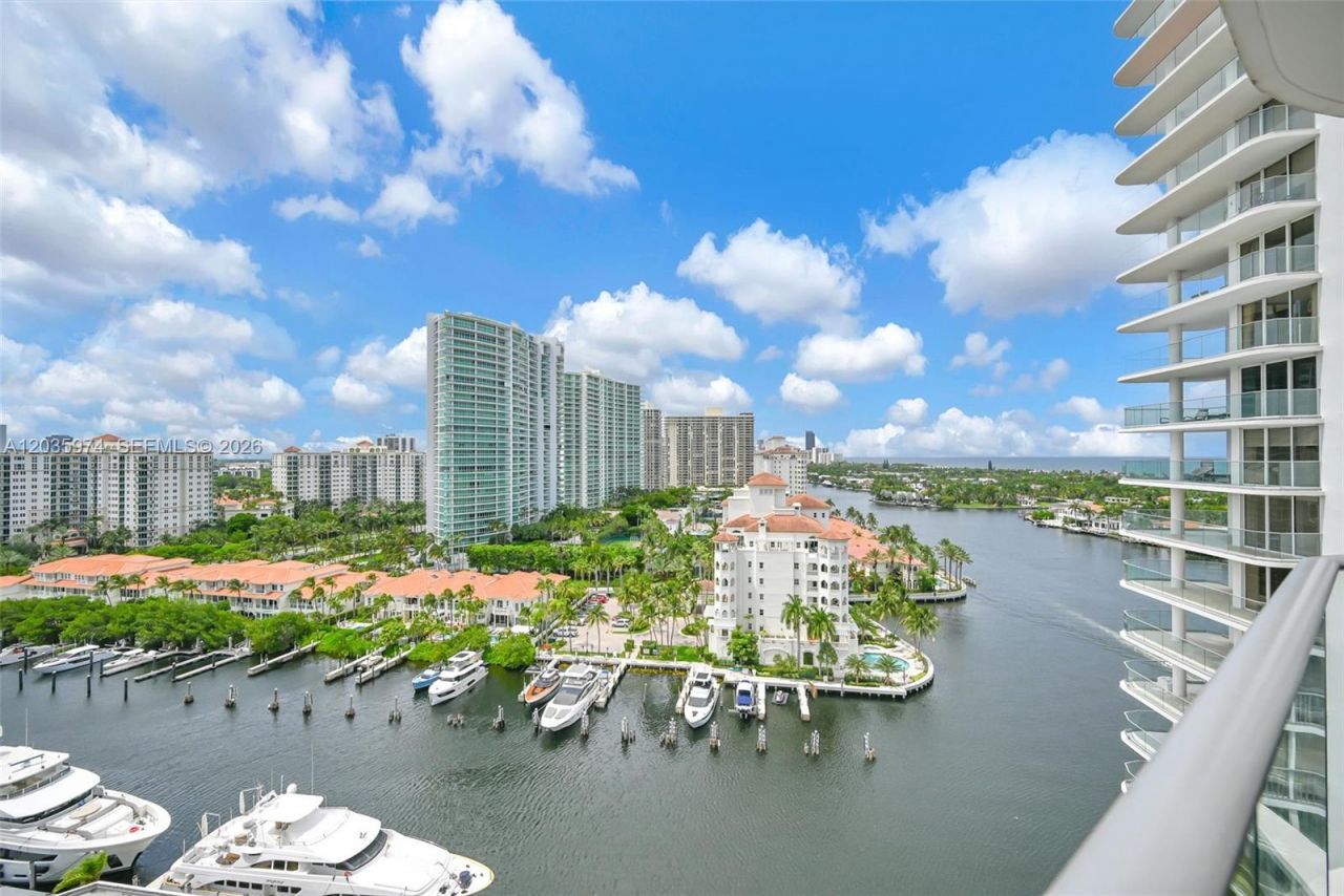 19707 Turnberry Way , Unit 17A, Aventura, FL 33180 Photo