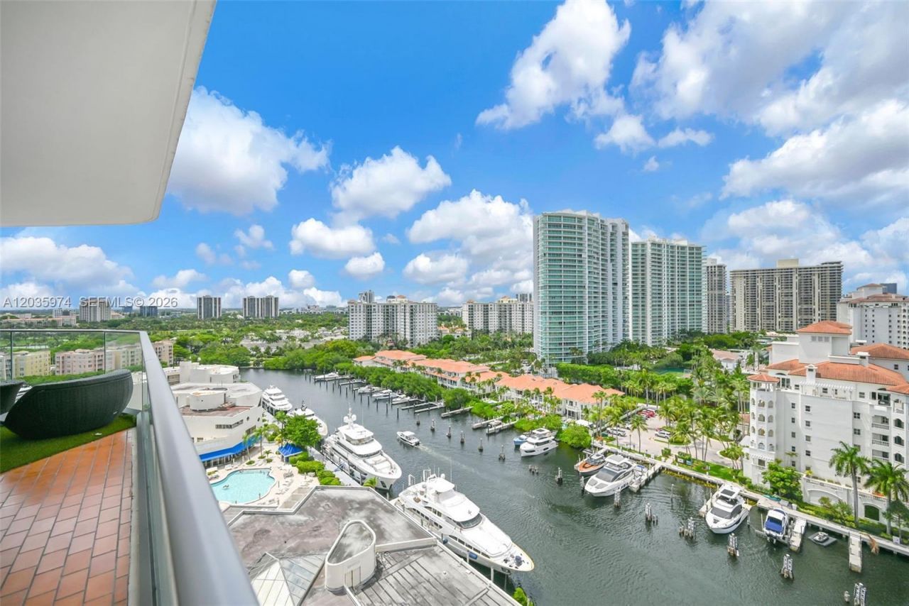 19707 Turnberry Way , Unit 17A, Aventura, FL 33180 Photo