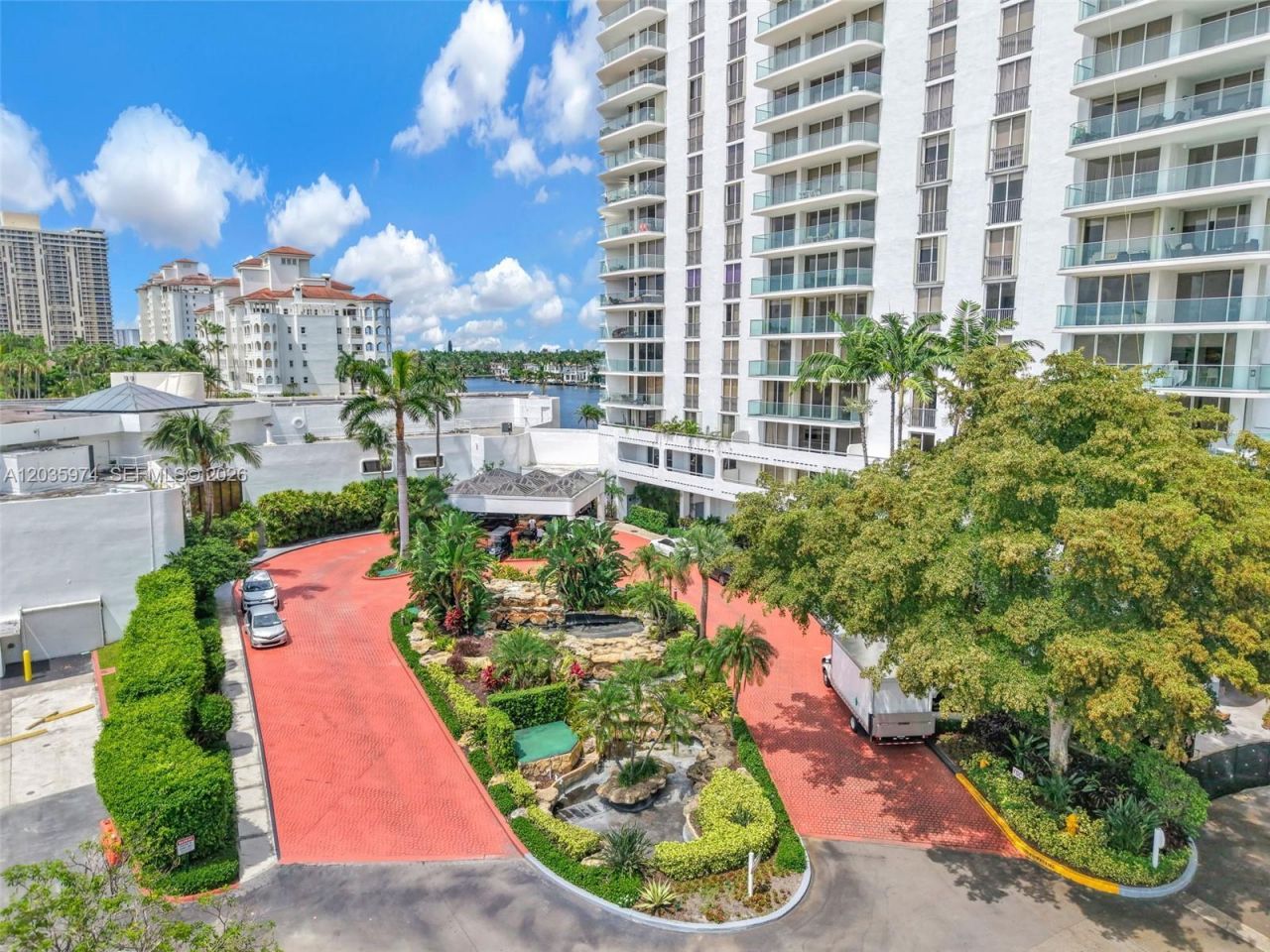 19707 Turnberry Way , Unit 17A, Aventura, FL 33180 Photo