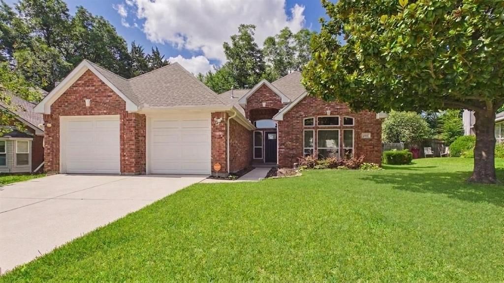 1405 Meadowbrook Drive, McKinney, TX 75069 Main Photo