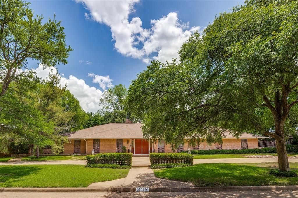 4616 Sugar Mill Road, Dallas, TX 75244 Main Photo