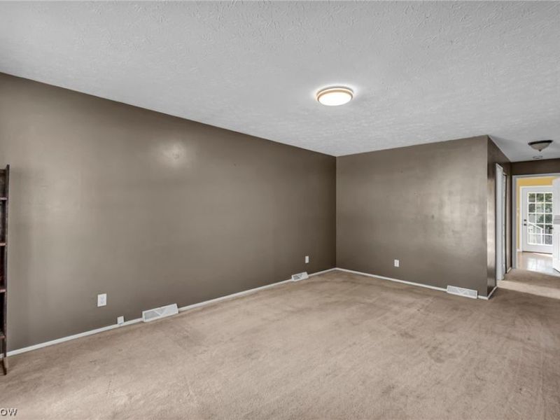 294 Broadview Avenue, Barberton, OH 44203 Photo 10