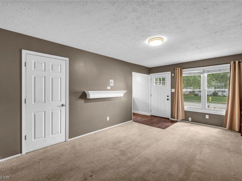 294 Broadview Avenue, Barberton, OH 44203 Photo 8