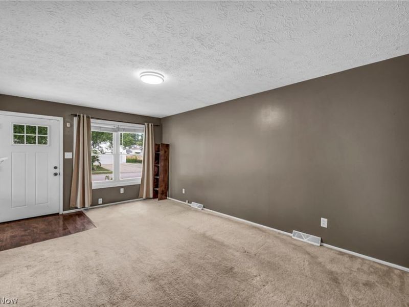 294 Broadview Avenue, Barberton, OH 44203 Photo 9