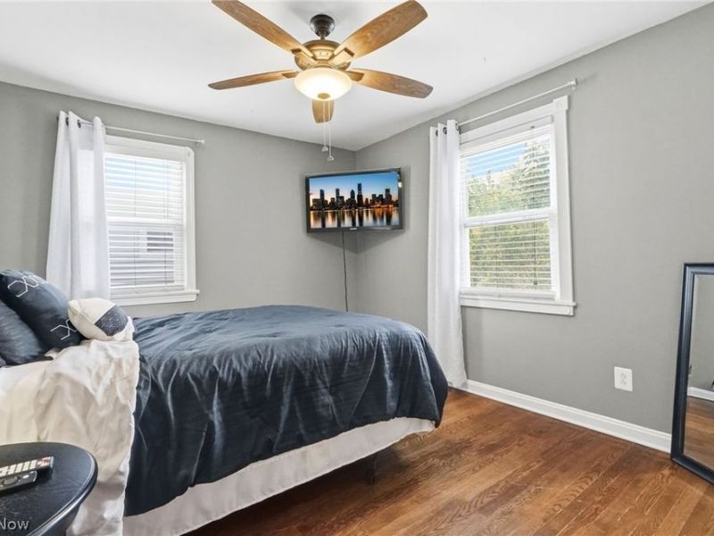 9704 Elsmere Drive, Parma, OH 44130 Photo 21