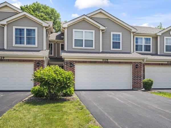 1125 WestLake Drive , Cary, IL 60013