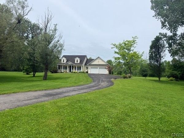 1030 Pavone Pl Place, Canastota, NY 13032