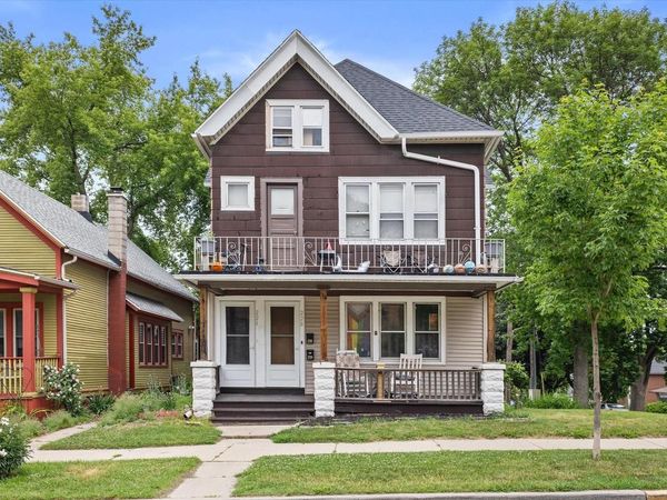 226 E Smith STREET, Unit 228, Milwaukee, WI 53207