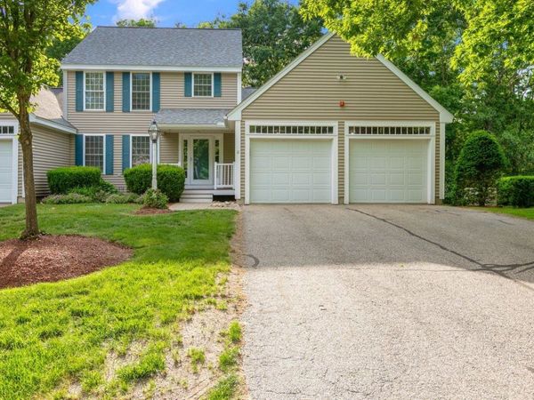 11 Pentucket Court, Unit 11, Atkinson, NH 03811