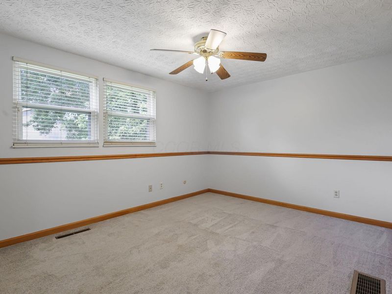 1690 Americana Court, Columbus, OH 43229 Photo 26