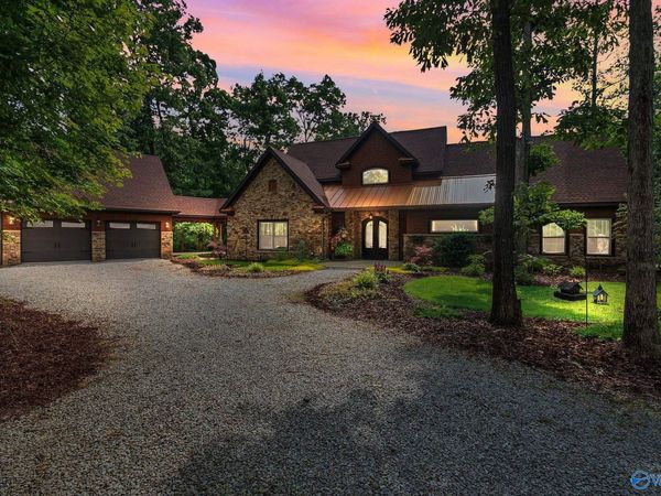191 Luke Hicks Road, Hazel Green, AL 35750