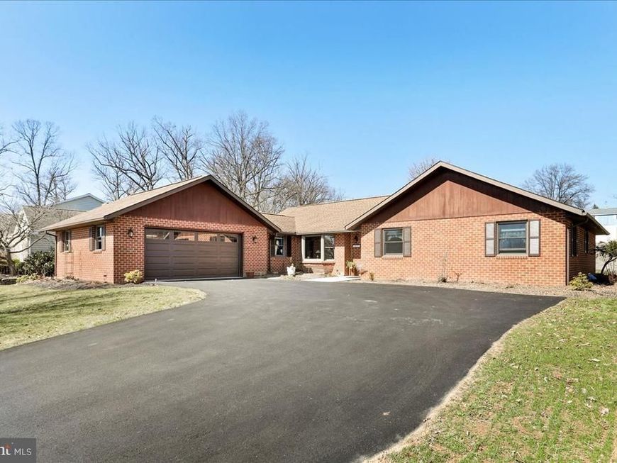 3671 Jenny Lane, Chambersburg, PA 17202 Main Photo