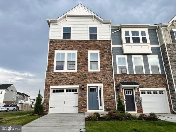 10538 COBBLER PLACE , WHITE PLAINS, MD 20695