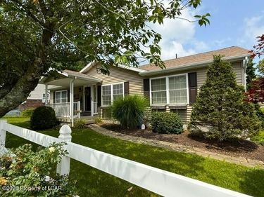 90 W Pine Street, Sheppton, PA 18248
