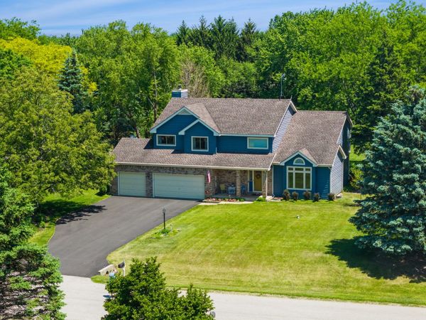 8814 Galleria Court , Spring Grove, IL 60081
