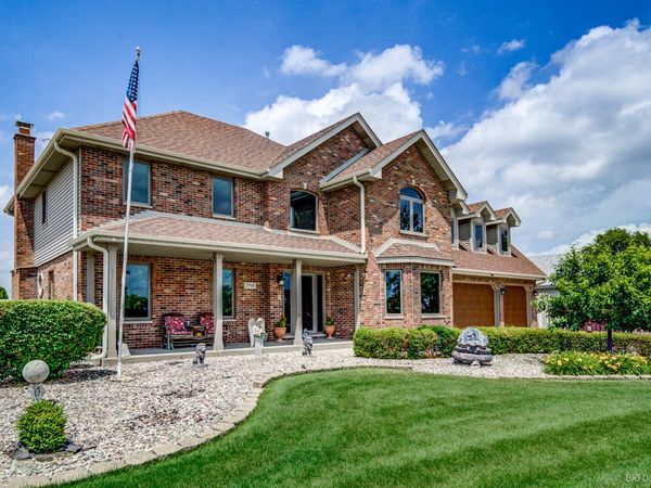 7998 Champlain Avenue , Tinley Park, IL 60477