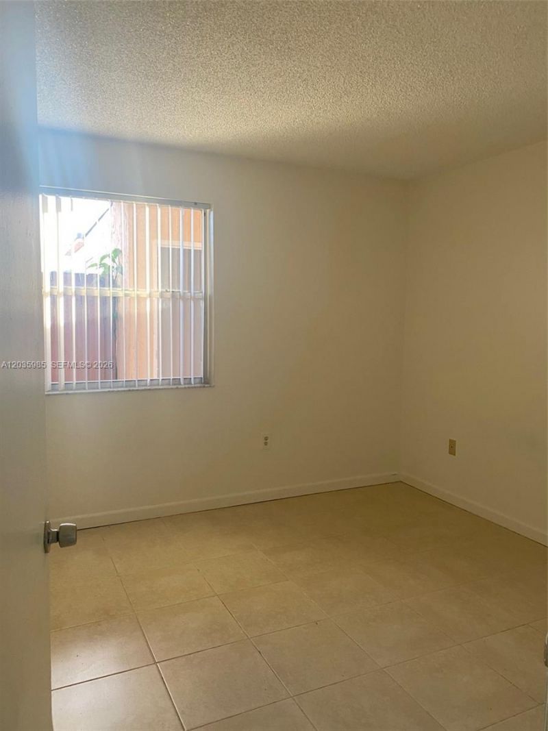 15695 SW 82nd Cir Ln , Unit 1-5, Miami, FL 33193 Photo