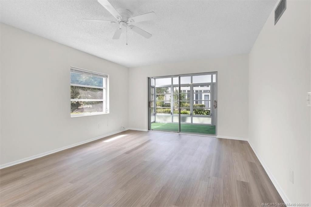 2950 SE Ocean Boulevard, Unit 14-1, Stuart, FL 34996 Photo