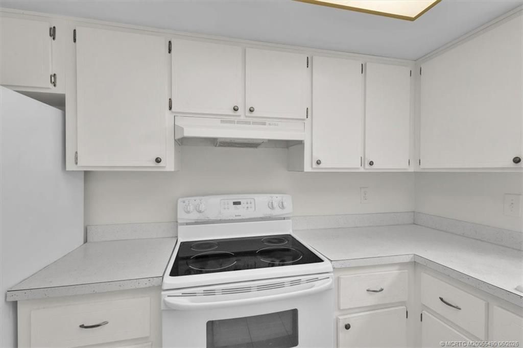 2950 SE Ocean Boulevard, Unit 14-1, Stuart, FL 34996 Photo