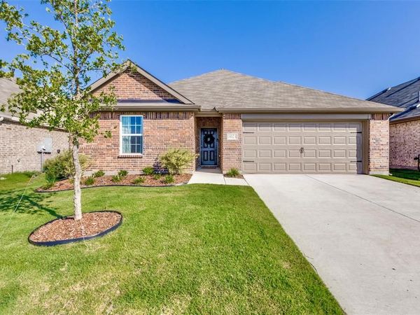 1021 Baker Bridge Drive, Forney, TX 75126